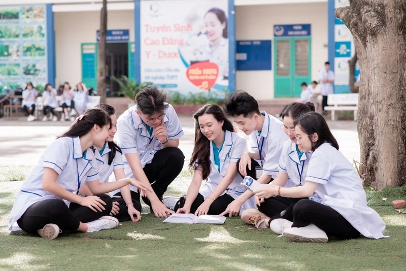 Khủng hoảng mùa hè: 5 sai lầm phổ biến khiến học sinh lãng phí thời gian vàng để làm đẹp hồ sơ du học