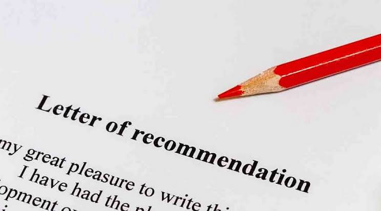 Mẫu email xin thư giới thiệu du học lịch sự, rõ ràng và dễ được giáo viên hỗ trợ