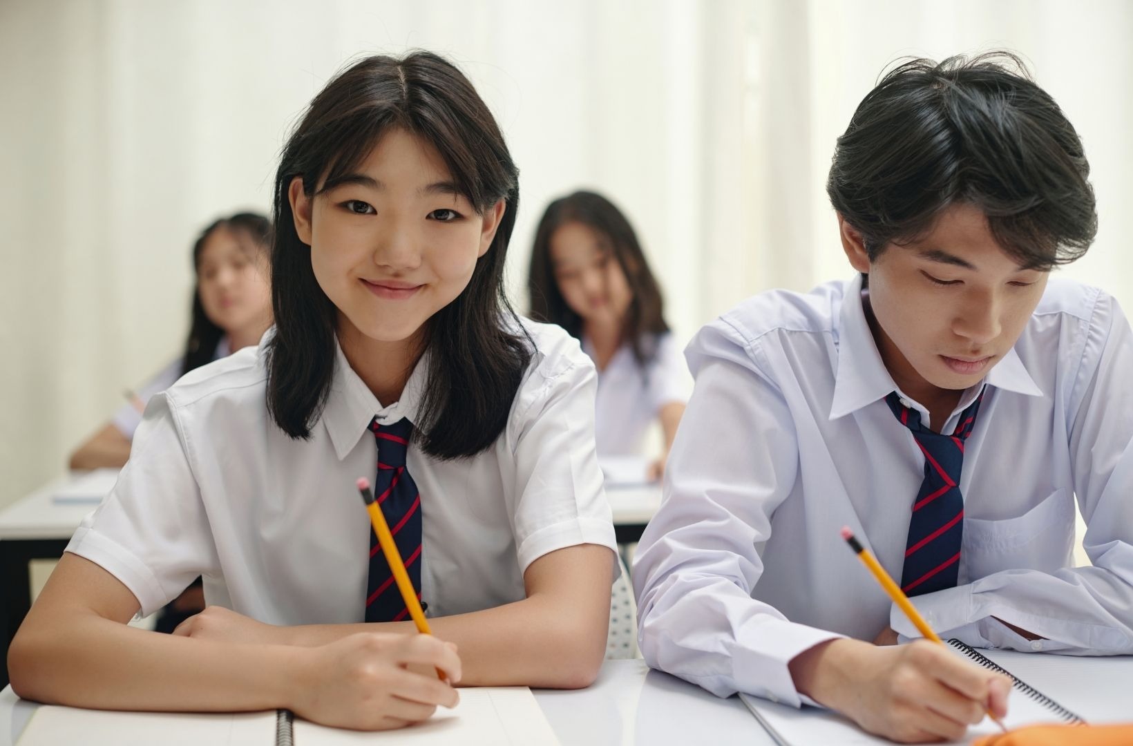 Thư giới thiệu là gì? Hướng dẫn chuẩn bị cho hồ sơ du học của con