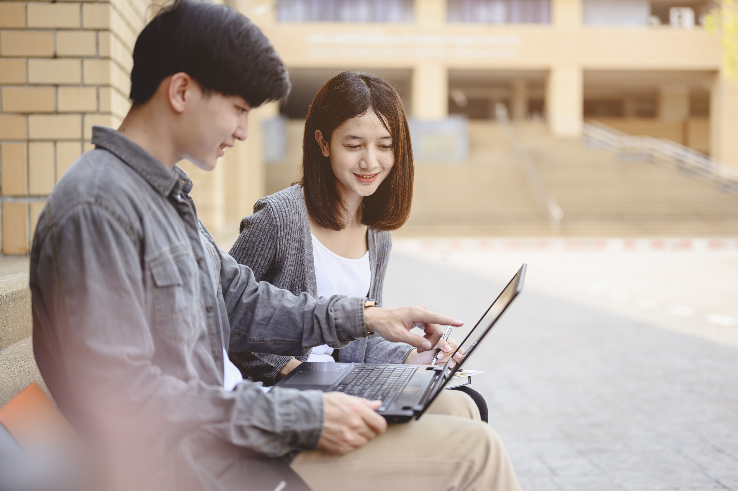 Thư giới thiệu từ Mentor dự án ngoại khóa có giá trị gì trong hồ sơ du học của con?